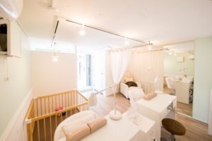 渋谷のネイルサロンMOANIHirooの店内写真